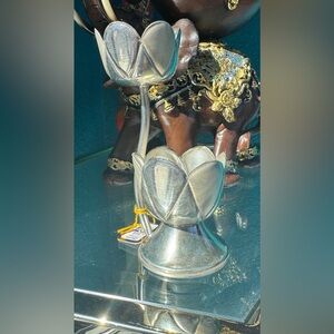 Silver decoration piece